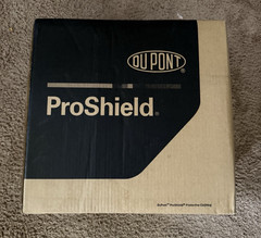 DU Pont White Frock 30ct Case Proshield 10 Sz XL