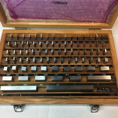 Vintage HDT Inc Gage Block Set FED Grade 2 Rectangular 81 Pcs Wooden Case