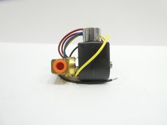 Parker 7121KBN2SV00N0CZ01R8 Direct Acting Solenoid Valve 2 Way 1/4in Npt
