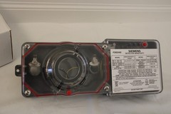 Siemens FDBZ492 (S54319-B22-A1) Duct Smoke Detector “BRAND NEW”