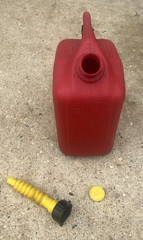 Wedco 2 1/2 Gallon Red Plastic Vented Gas Can Pre Ban wCap Pre Ban NICE! LOOK!