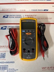 Fluke 1507 Insulation Resistance Tester Multimeter W/ Fluke Leads