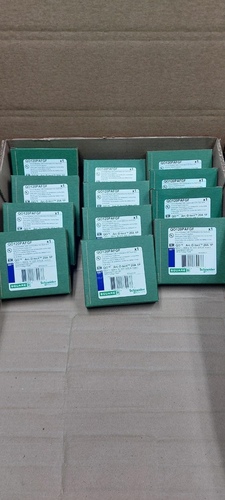 12 SQUARE D QO 1 POLE 20A GFCI/AFCI PLUG ON NEUTRAL READY NO WHITE NEUTRAL WIRE