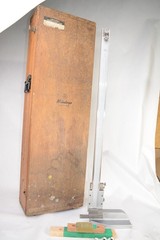 🌟 Mitutoyo 600mm Vernier Height Gage #520-150 – .02mm Graduation – Wooden Box