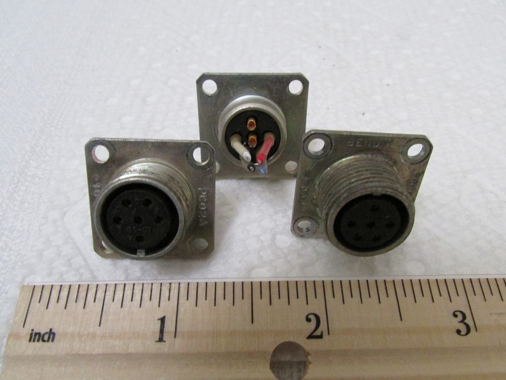 (3) Bendix Circular Connectors PC02A-10-98S Panel Mount 6 Gold Pins