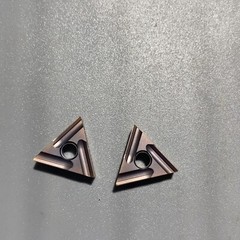 TNMG160404R-ES Carbide insert TNMG331R-ES triangle turning insert 15TF 10pcs