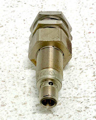 Lot of 4 IFM Electronics IGC224 Proximity Switch Inductive Sensor 10-30VDC 243G