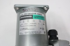Oriental Motor 5IK100VGVR-JSMT2 Magnetic Brake Motor 100w 1680rpm 200v-ac 3ph