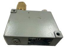 TRAFAG Pressostat 900.2376.903 Pressure Switch 0 to 4 bar / 0.4 Mpa