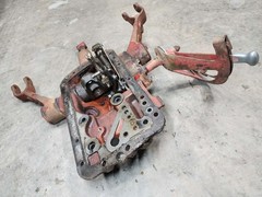 Ford 640 Tractor 3pt Hydraulic Lift W/ Lift Arms & Rockshaft Top Plate – 600 601