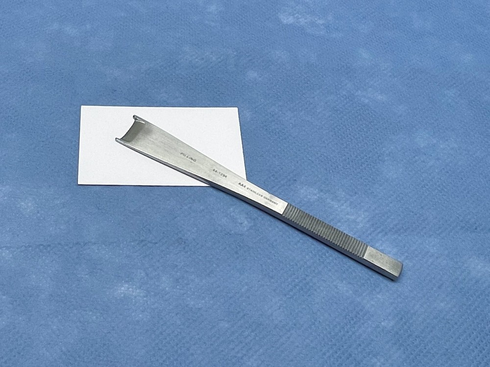 Pilling 44-1294 Cinelli Osteotome, Double Guard, 6.25″, 16mm, Germany