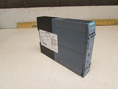 SIEMENS 3RM1001-2AA14 AC SEMICONDUCTOR MOTOR STARTER N/NIB! MAKE OFFER!