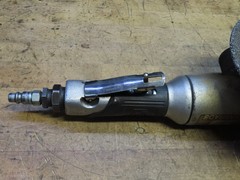 Dynabrade 50350 6000 RPM Pneumatic angle grinder sander buffer polisher