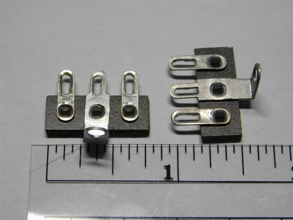 25 Vintage Phenolic Terminal Strips w/3 Solder Lugs Center Lug Grounded
