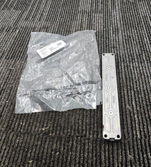 FESTO 13293 EV-20/180-5 Diaphragm Clamping Cylinder Clamping Module