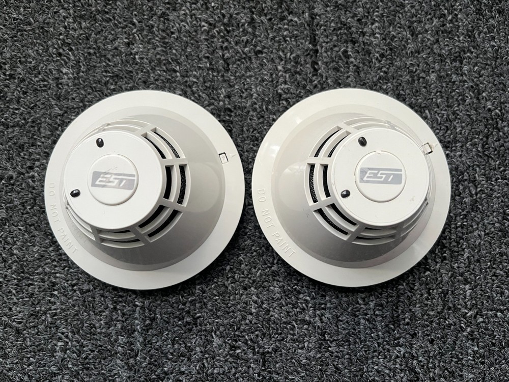 (1x) Edwards EST SIGA-PS Addressable Photoelectric Smoke Detector USED TESTED