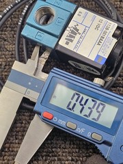 Mac Valves 113B-551BAAA: 3-Way Universal Solenoid Poppet Valve 1/4″ NPTF 12 VDC