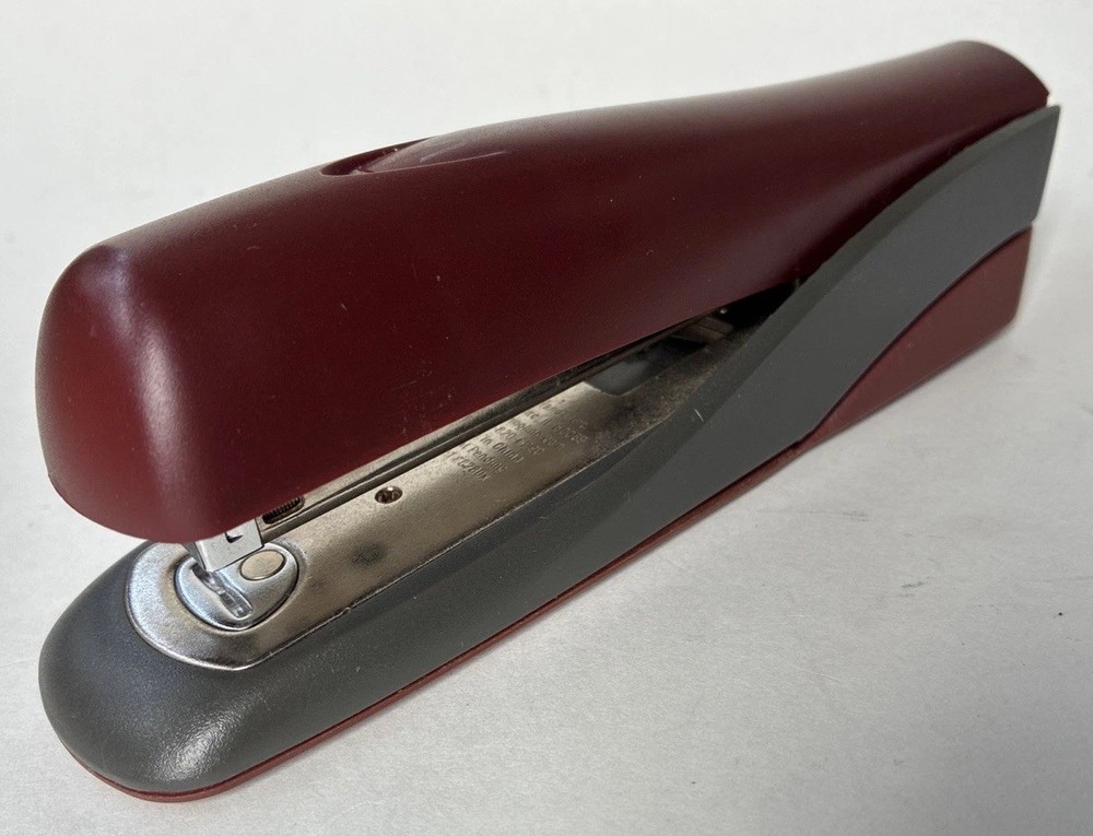 Swingline Stapler with Cushion Base Burgundy / Gray Storage in Base Model 8280x