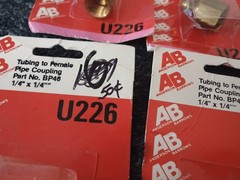 Anderson Barrows Tubing To Female Pipe Coupling Part No. Bp46 8 Lot 1/4″ X 1/4″