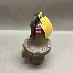Watts 1-1/2 174A-075 Bronze 75 Psi Safety Relief Valve