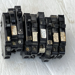 A120L Challenger Crouse-Hinds 1 Pole 20A Circuit Breaker A120 CTL Compliant