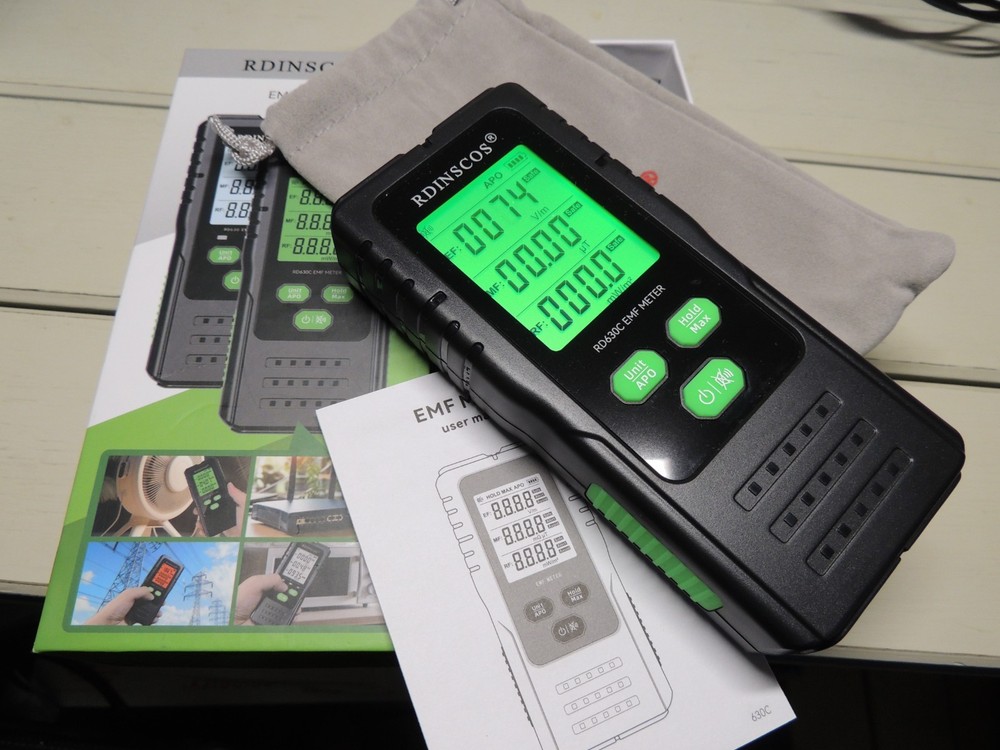 EMF Meter Detector By RDINSCOS Electromagnetic 3-1 Detector RD630C