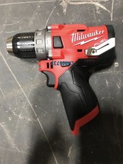New Milwaukee 3404-20 M12 12v FUEL 1/2″ Brushless Hammer Drill 4.0 Battery