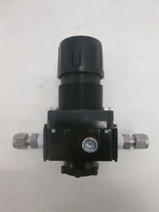 Arrow, Pressure Regulator, Model R352, Used