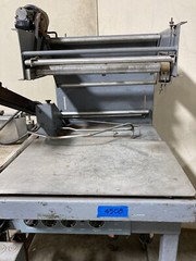 Semi automatic Shanklin S-23C L-Sealer with take away belt and power film feed