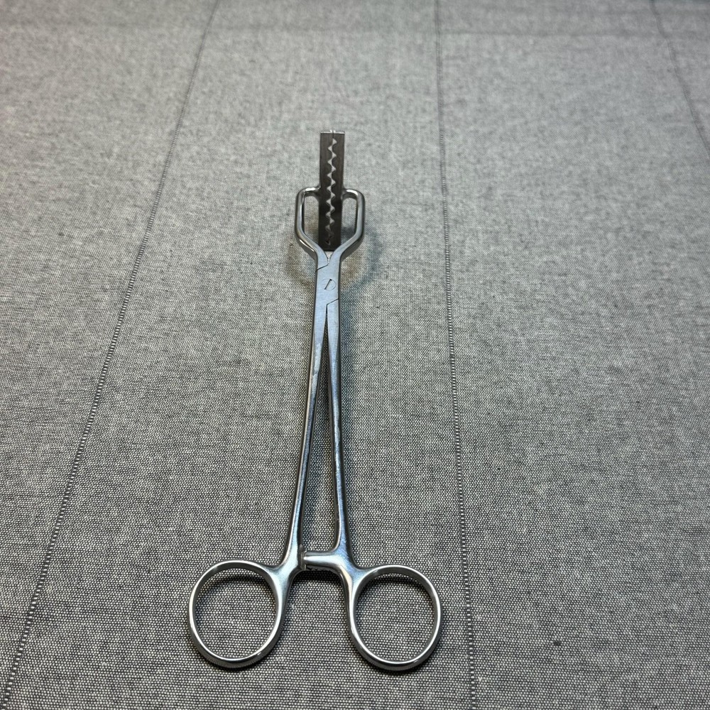 Medtronic Auto Suture USSC ASP 50 Atraumatic Tube Occluding Forceps Stainless