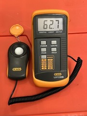 Dr. Meter LX1330B Digital Illuminance/Light Meter, 0 – 200,000 Lux Luxmeter