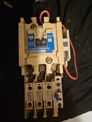 CUTLER HAMMER AN16DN0 27 AMP NEMA 1 CONTACTOR