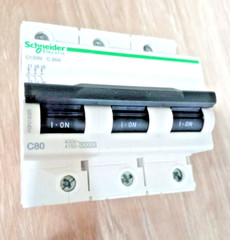 1PC A9N18365 SCHNEIDER CIRCUIT BREAKER Acti9 C120N 3P – 80A – C curve NEW
