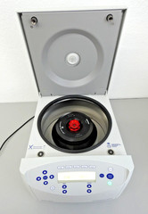 Eppendorf 5430 Centrifuge w/ FA-45-30-11 Rotor, 120V, 14,000 RPM/20,000RCF