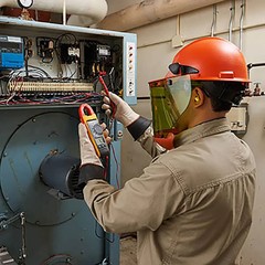 Fluke 902 FC Wireless TRMS HVAC Clamp Meter, Fluke Connect, 600V AC/DC