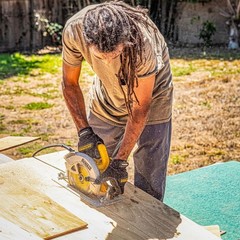 All-Purpose Utility Gloves – Waterproof, Reinforced Palm, Ideal for Construction