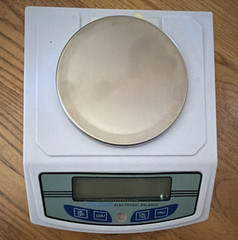 leadzm HZ3002C Top Loading Digital Lab Balance Scale w/ Round Weighing Pan