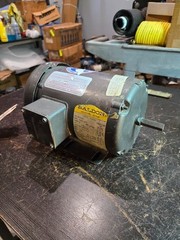 M3461 Baldor Reliance 1/2HP 1725RPM 230/460V 48 TEFC 3Ph 2/1A 1/2″D NEW $239