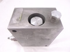 Diamondback Products Hydraulic Valve Manifold 000-049 PH3367313281