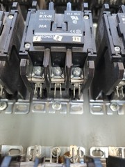 EATON C25DND330A DEFINITE PURPOSE CONTACTOR 120v Coil AC 50/60HZ – 3-POLE