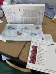 SMITHS MEDICAL 21-4083-24 Port-A-Cath II Low Profile *In Date 2029*