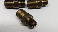 (5) NOS Parker 1/4” NPT x 1/8” NPT Brass Hex Nipple Pipe Fittings 216P-4-2