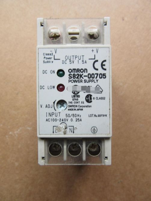 New S82K-00705 S82K00705 Omron 5V 1.5A switching power supply (1PCS)