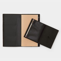 TRAVELER’S Notebook Leather Zipper Case engraving Tannin Regular & Passport size