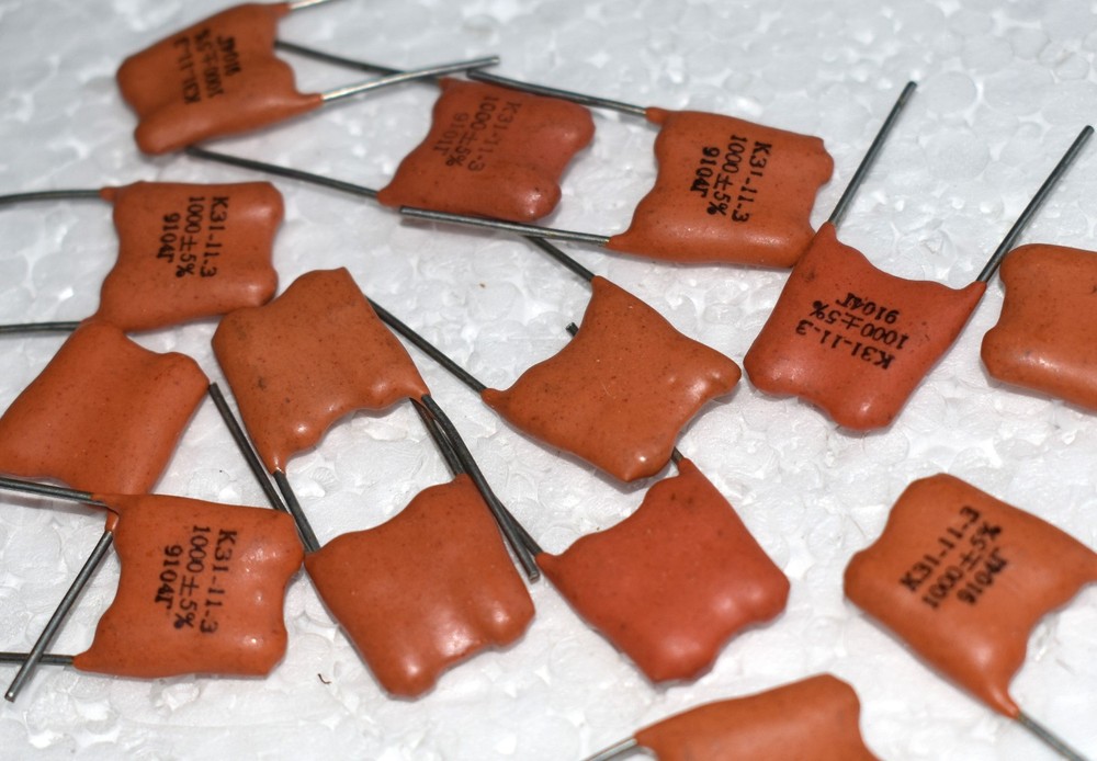 1000 pF 500 V Silver Mica Capacitors.K31-11 Lot of 50. New