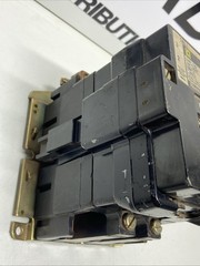 New Square D NEMA Size 3 magnetic contactor, model 8502SEO2S, Series A