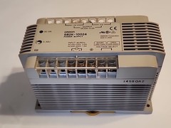 Omron S82K-10024 Power Supply In: 100-240VAC Out: 24VDC 4.2A – Free Shipping