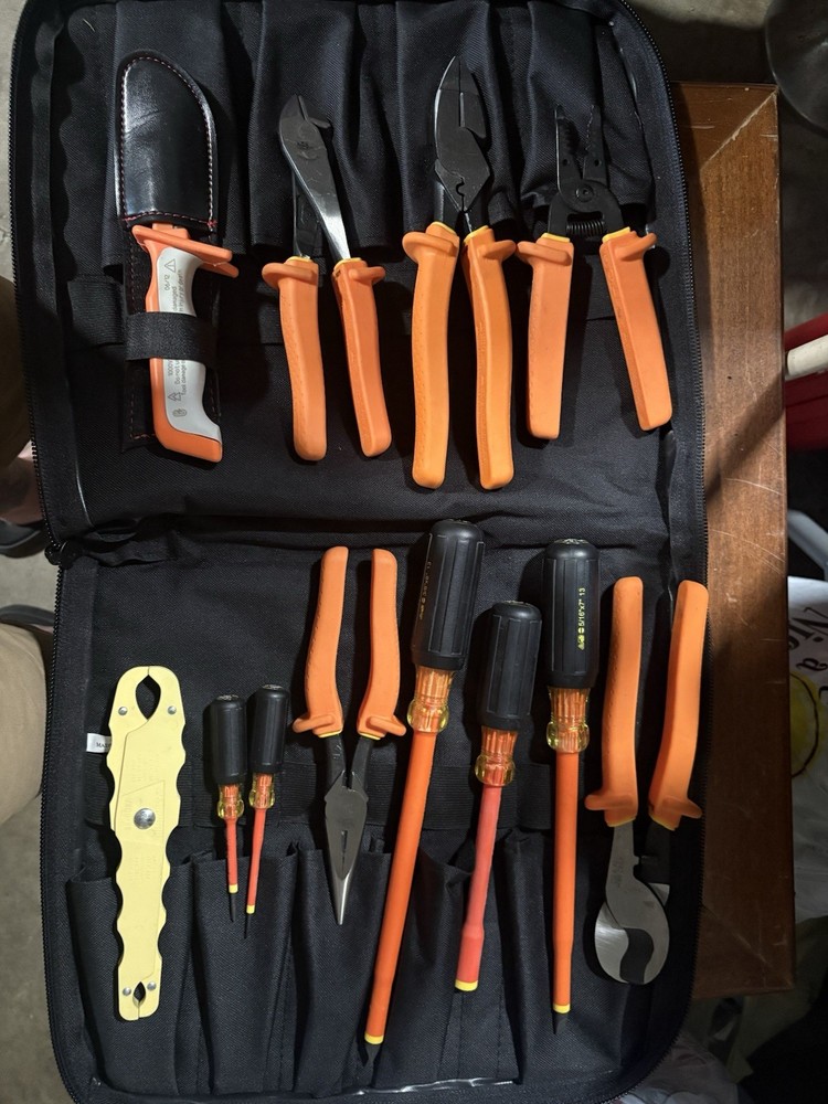 IDEAL 1000V Insulated Electrical Tool Kit w/ Screwdrivers Pliers Stripper Case