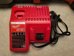 Utilco BLL-W-I 18 Volt 6 Ton In-line Press Crimper Working Ships Free