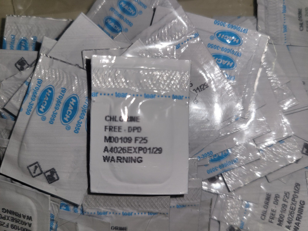 Hach Chlorine Reagents – 25mL Free Reagents Expiration date of 01/2029